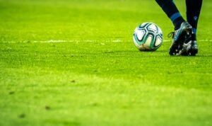 [UCKLab Strategic Review] 스포츠/AI데이터 — Inside soccer’s data renaissance – technologyreview.com & UCKLab Executive Note™